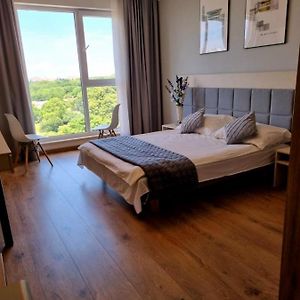 Warsaw Apartments - Luxury Top-View Aparthotel
